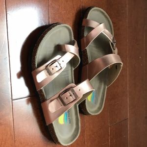 Maui Island Sandals rose gold